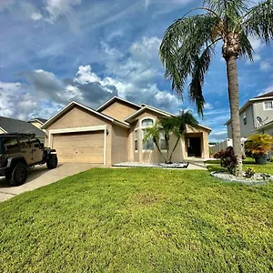 Grand Superior 4br Pool House Near Disney Parks Davenport